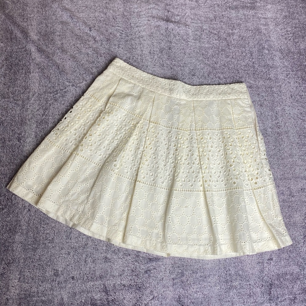 Banana Republic White Eyelet Skirt size  10